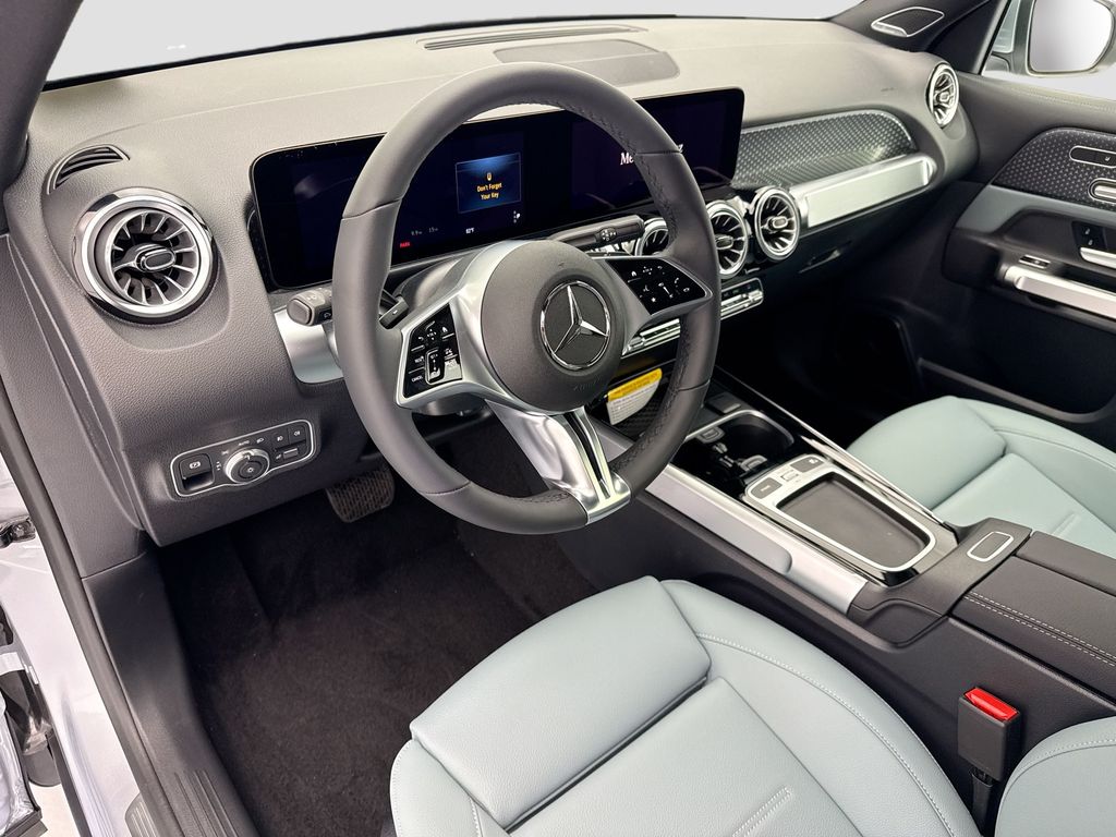 Thumbnail: 2026 Mercedes-Benz GLB - 9