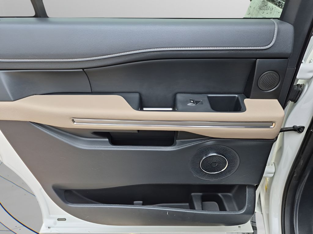 Used Car 2022 Ford Expedition Max  Limited For Sale Under $35,000 In Austin, Texas