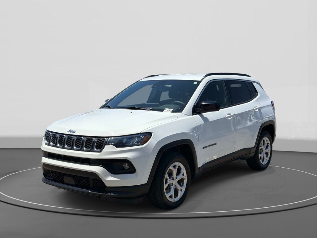 Bright White Clearcoat 2024 Jeep Compass SUV / Crossover Four-Wheel Drive 8-Speed Automatic