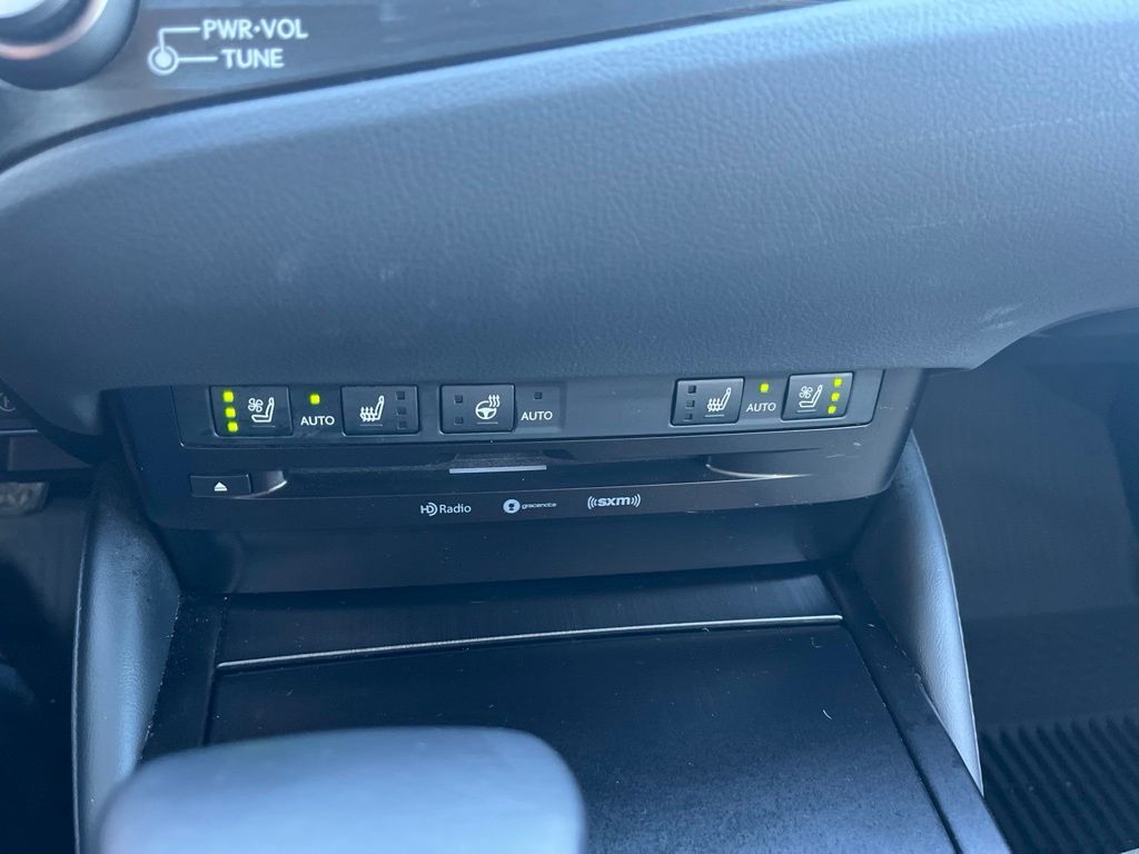 Used 2021 Lexus ES Sedan