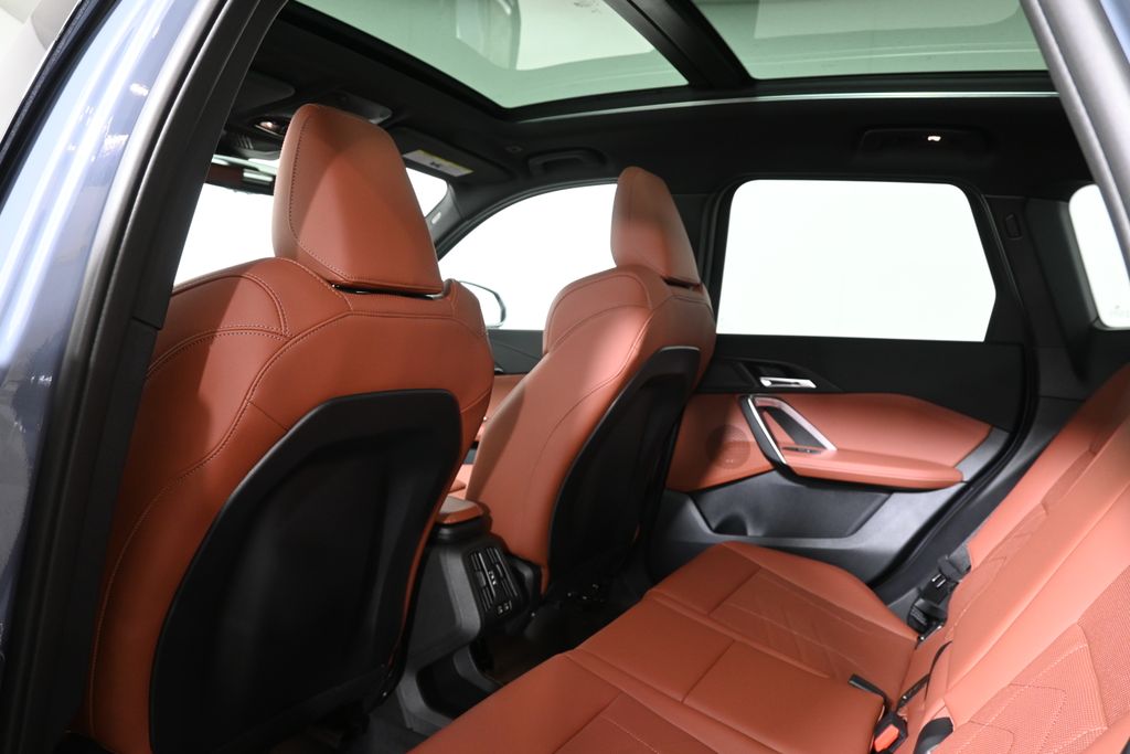 Thumbnail: 2026 BMW X1 - 31