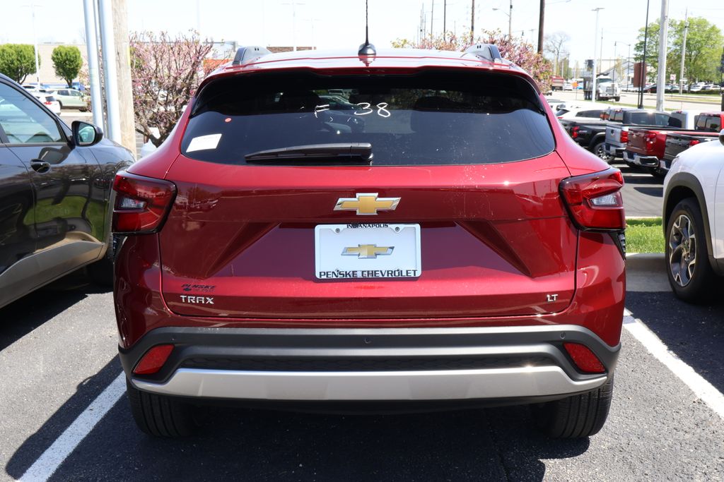 2025 Chevrolet Trax LT 9