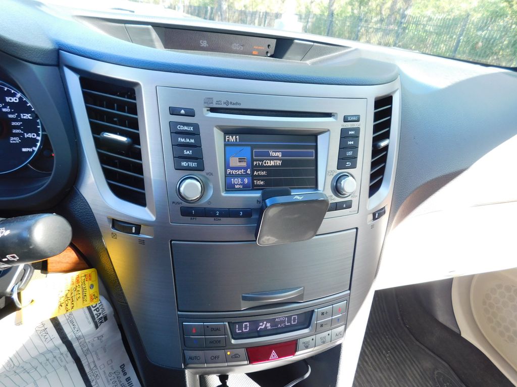 Thumbnail: 2013 Subaru Outback - 10