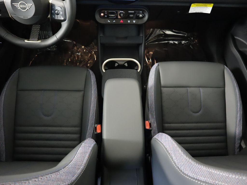 Thumbnail: 2025 MINI Cooper Countryman - 16