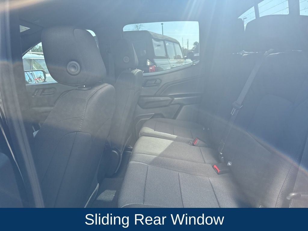 2025 Chevrolet Colorado 2WD WT