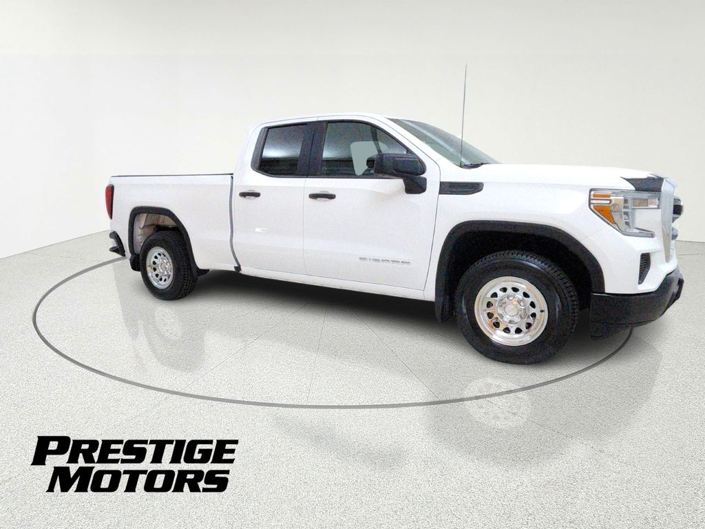 White 2019 GMC Sierra 1500 Pickup Truck Four-Wheel Drive 6-Speed Automatic