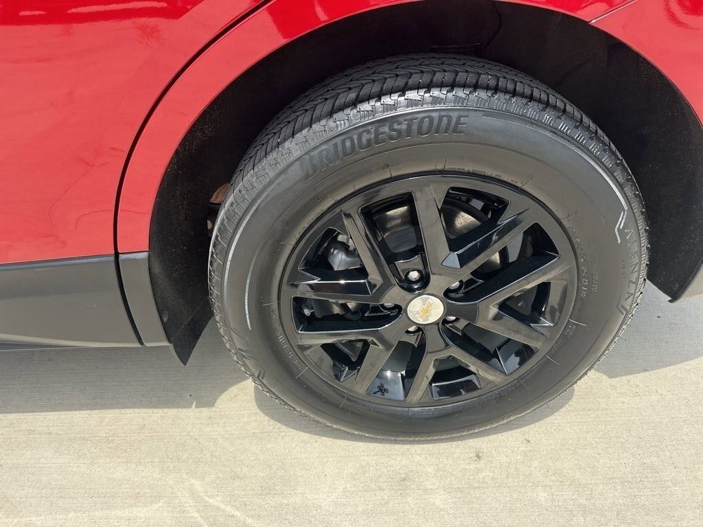 2022 Cherry Red Tintcoat Chevrolet Equinox LT AWD SUV