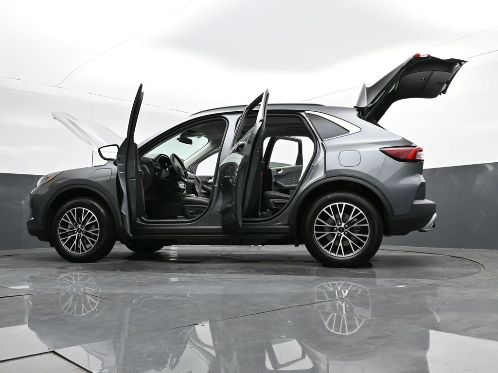 2025 Ford Escape PHEV