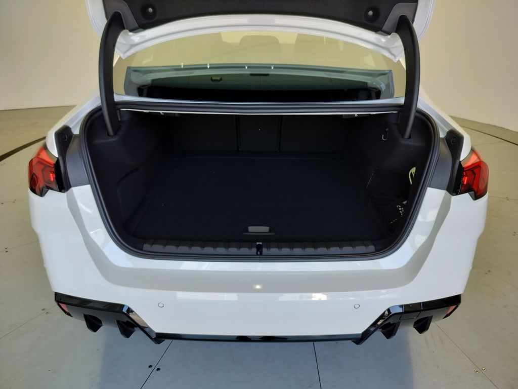 Thumbnail: 2026 BMW 2 Series - 21
