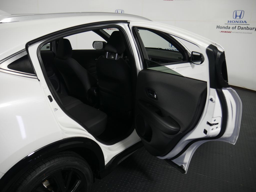 2022 Honda HR-V Sport 8