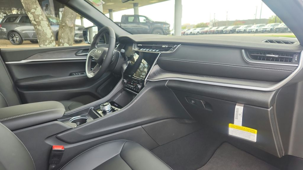 2025 Jeep Grand Cherokee L