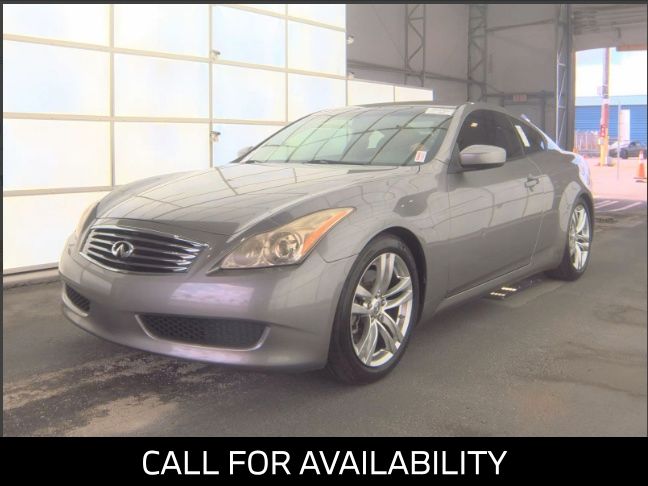 Gray (Platinum Graphite Metallic) 2009 INFINITI G37 Coupe Rear-Wheel Drive 7-Speed Automatic