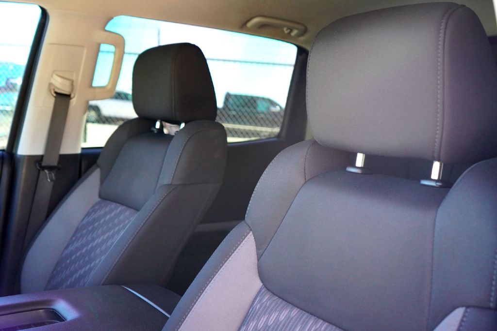 Used Car 2019 Toyota Tundra  Sr5 For Sale Under $35,000 In Taylor, Texas