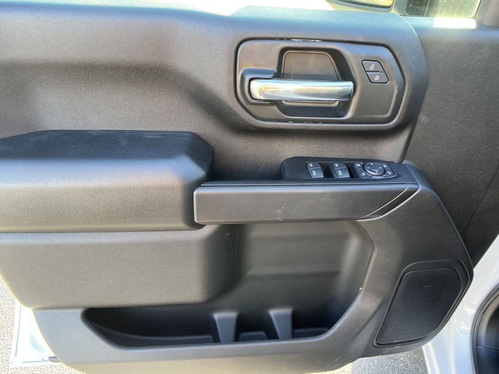 new 2025 GMC Sierra 3500HD car, priced at $55,218