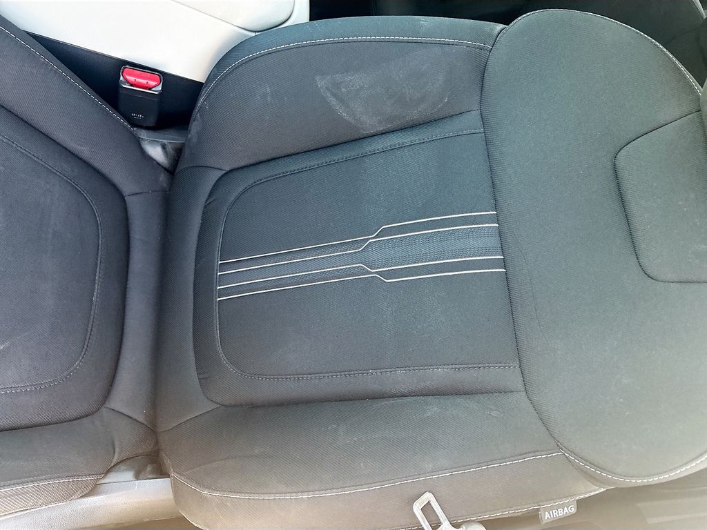Used 2023 Gray Hyundai SEL image 18