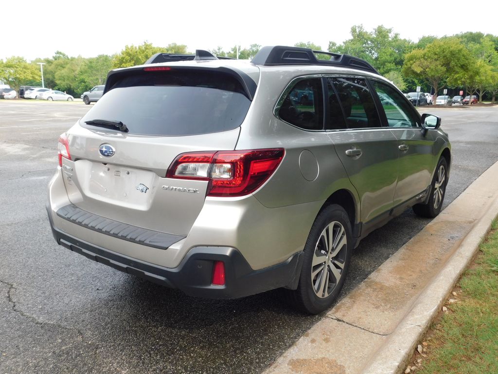 Thumbnail: 2018 Subaru Outback - 4