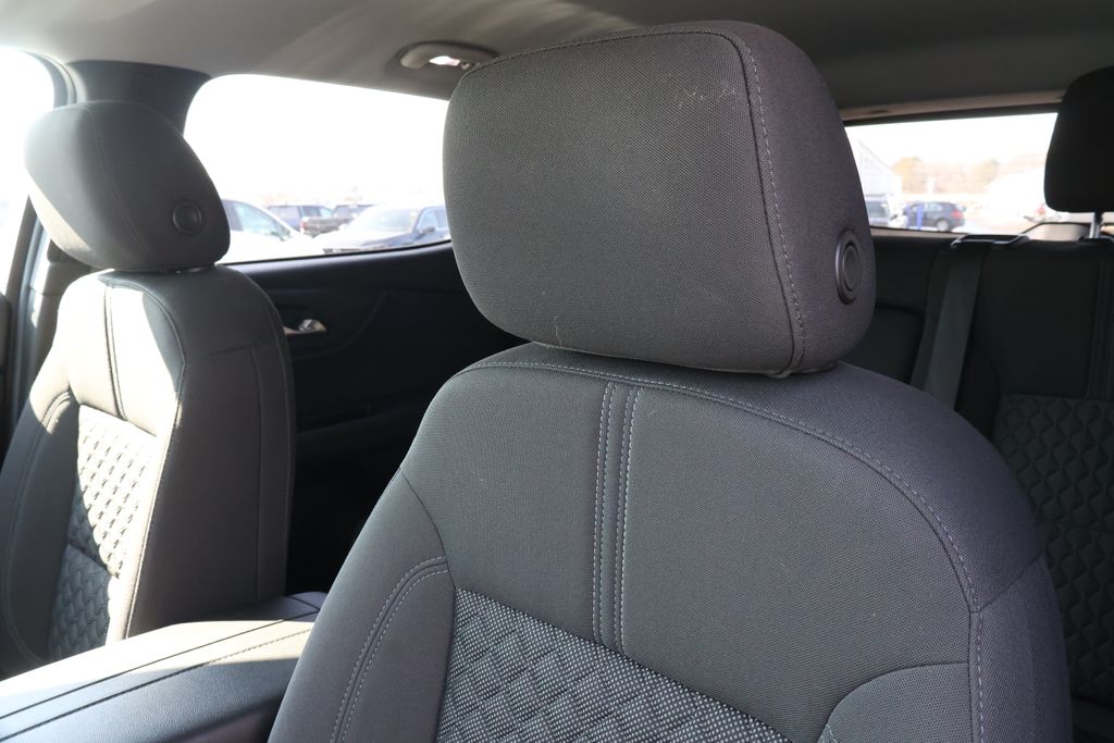 Thumbnail: 2021 Chevrolet Blazer - 31