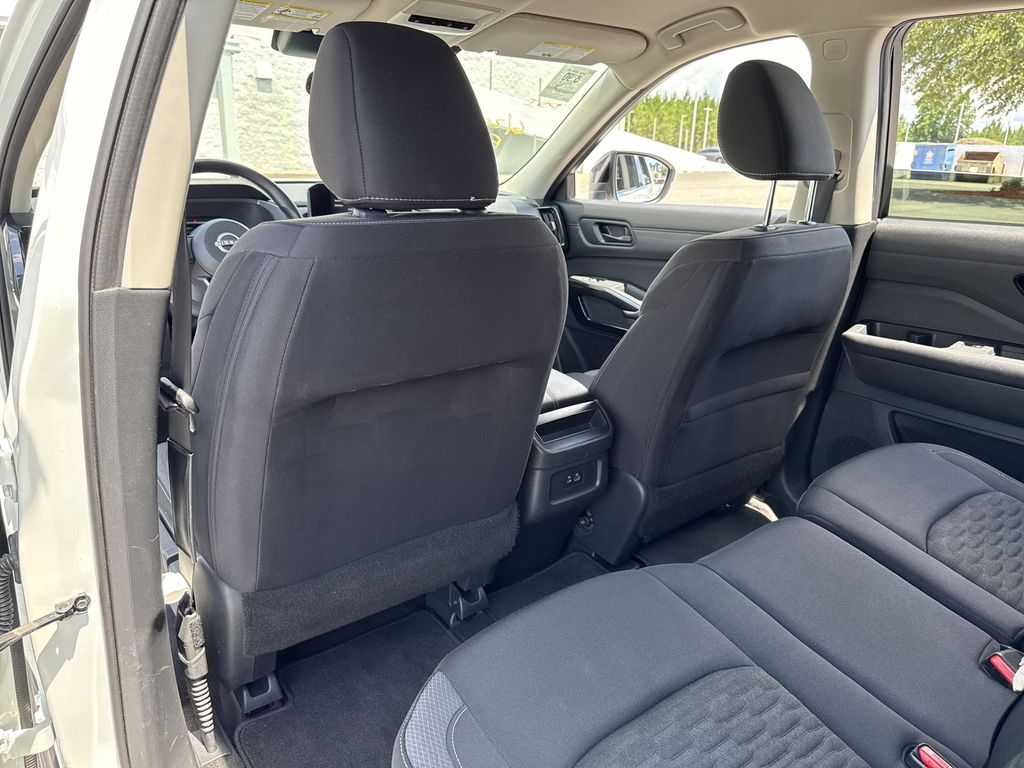 Used 2023 Nissan Pathfinder SUV