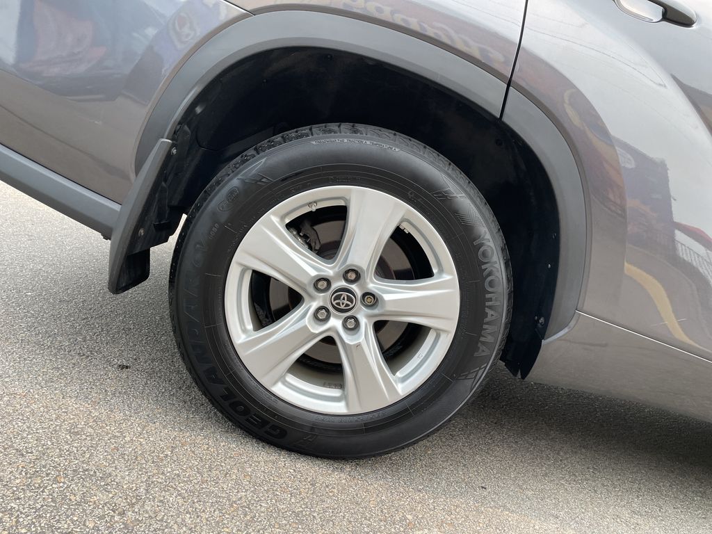 Used 2022 Toyota Highlander SUV