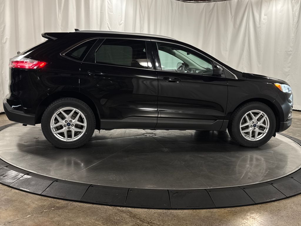used 2021 Ford Edge car, priced at $21,376