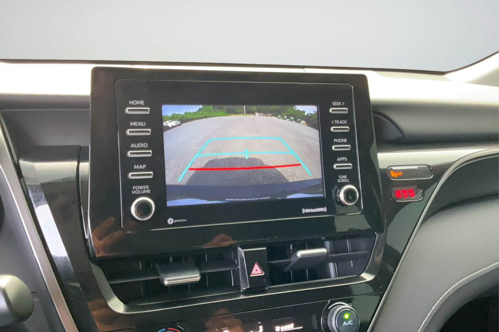 Used 2021 Toyota Camry SE 4D Sedan