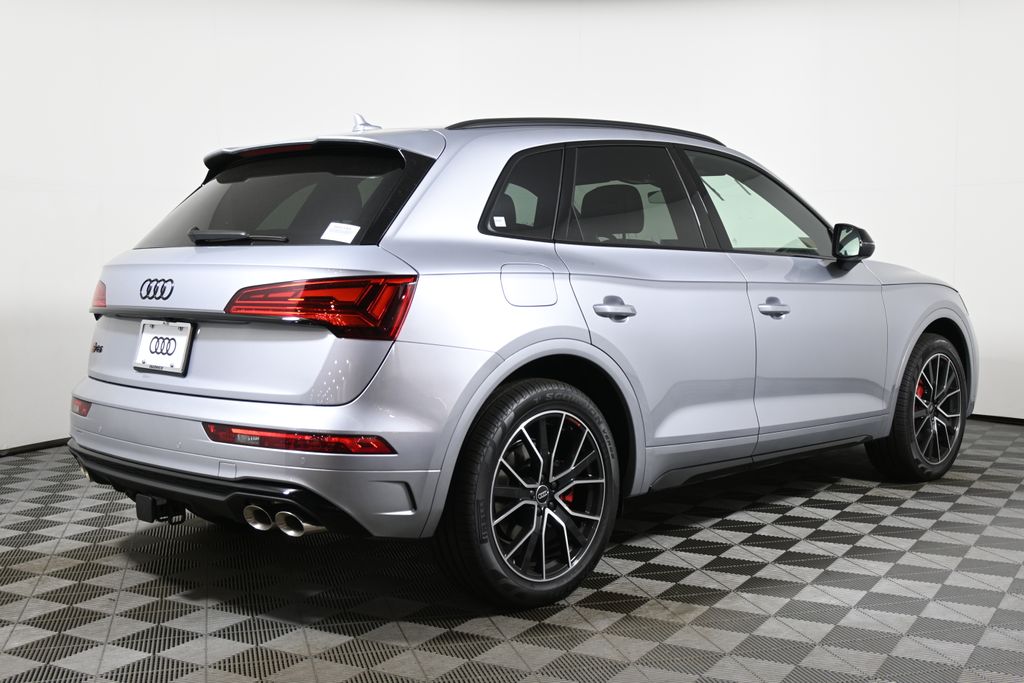 2024 Audi SQ5 Premium Plus 7