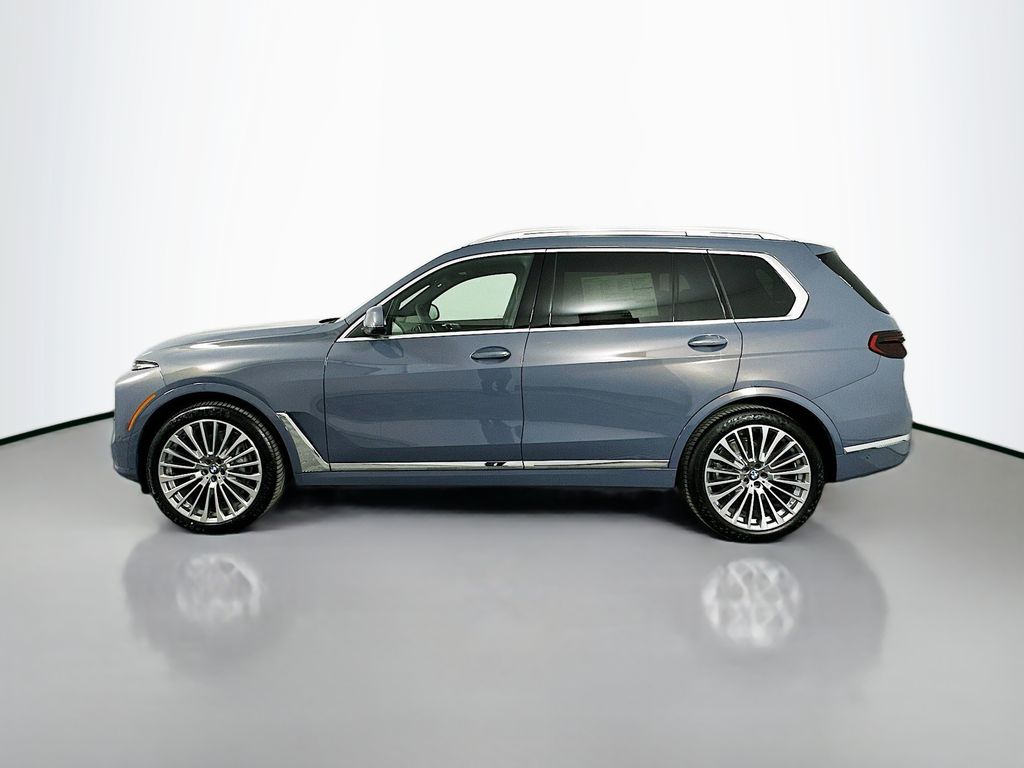 Thumbnail: 2026 BMW X7 - 8