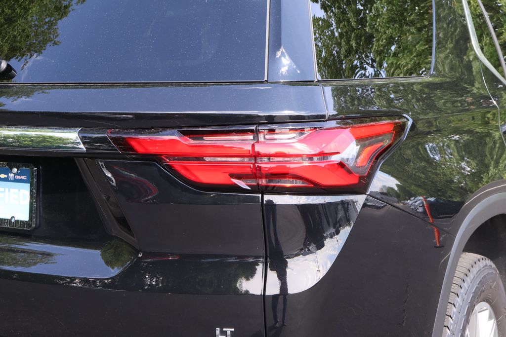 2023 Chevrolet Traverse LT 9