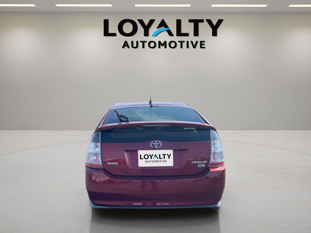 Used 2005 Toyota Prius Sedan