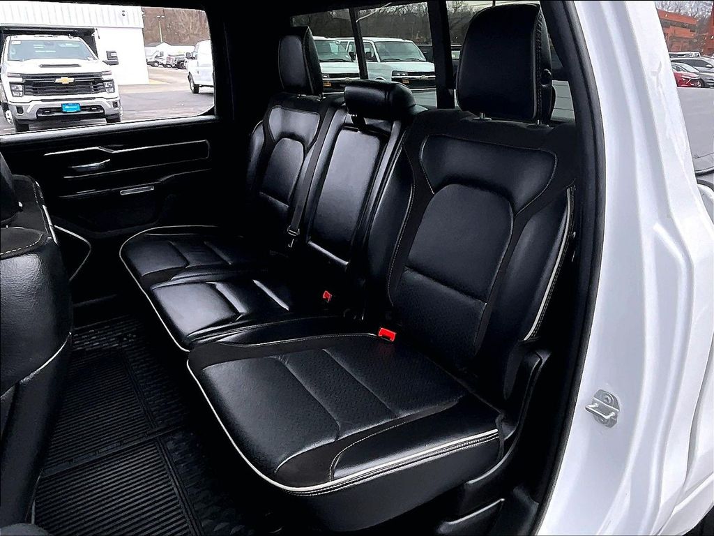 2023 Ram 1500 — photo 14