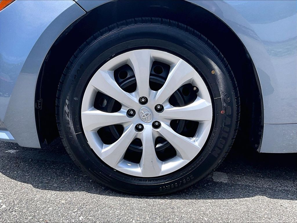 2024 Toyota Corolla — photo 7