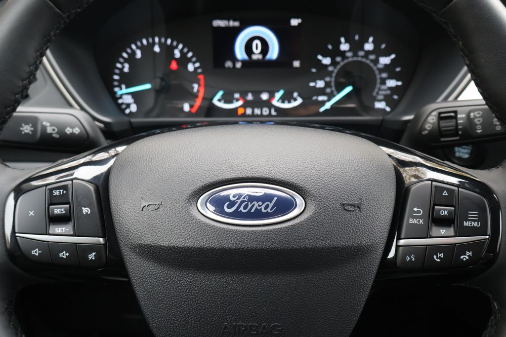 Thumbnail: 2022 Ford Escape - 28