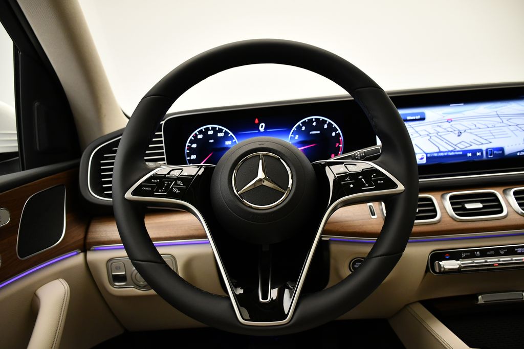 Thumbnail: 2026 Mercedes-Benz GLE - 22