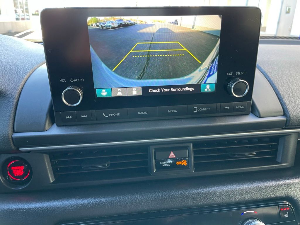 Thumbnail: 2025 Honda Pilot - 17