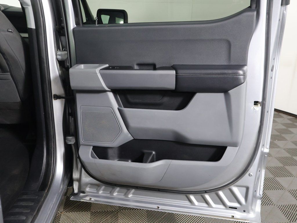 Used 2022 Silver Ford XLT image 24