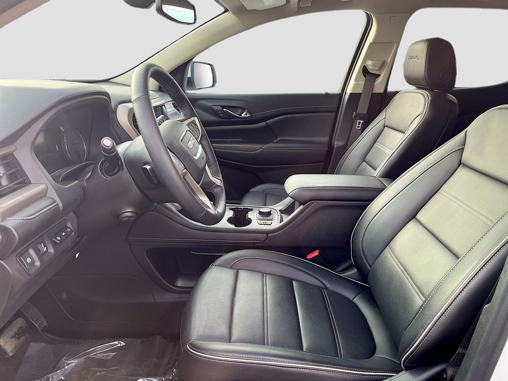 2023 GMC Acadia Denali - Photo 22