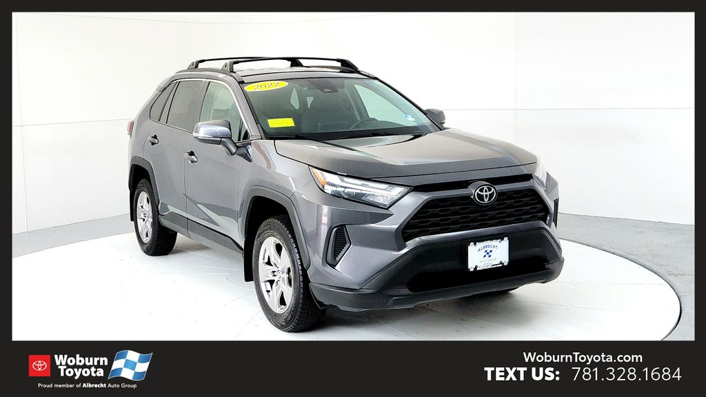 2022 Toyota RAV4 XLE