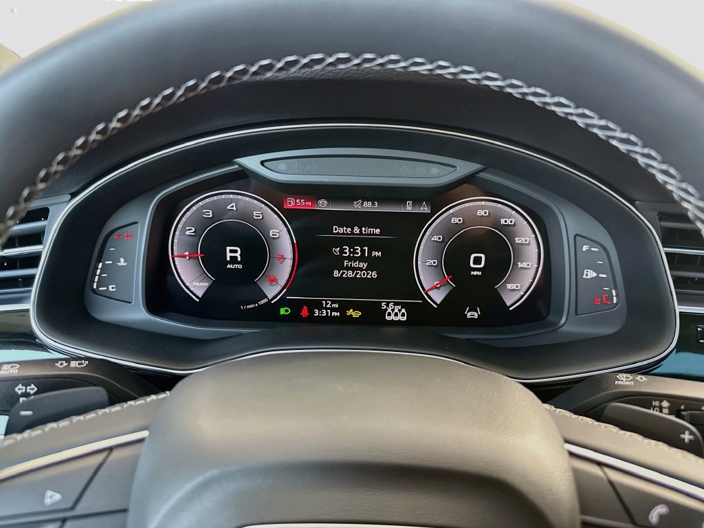 Thumbnail: 2026 Audi Q8 - 31