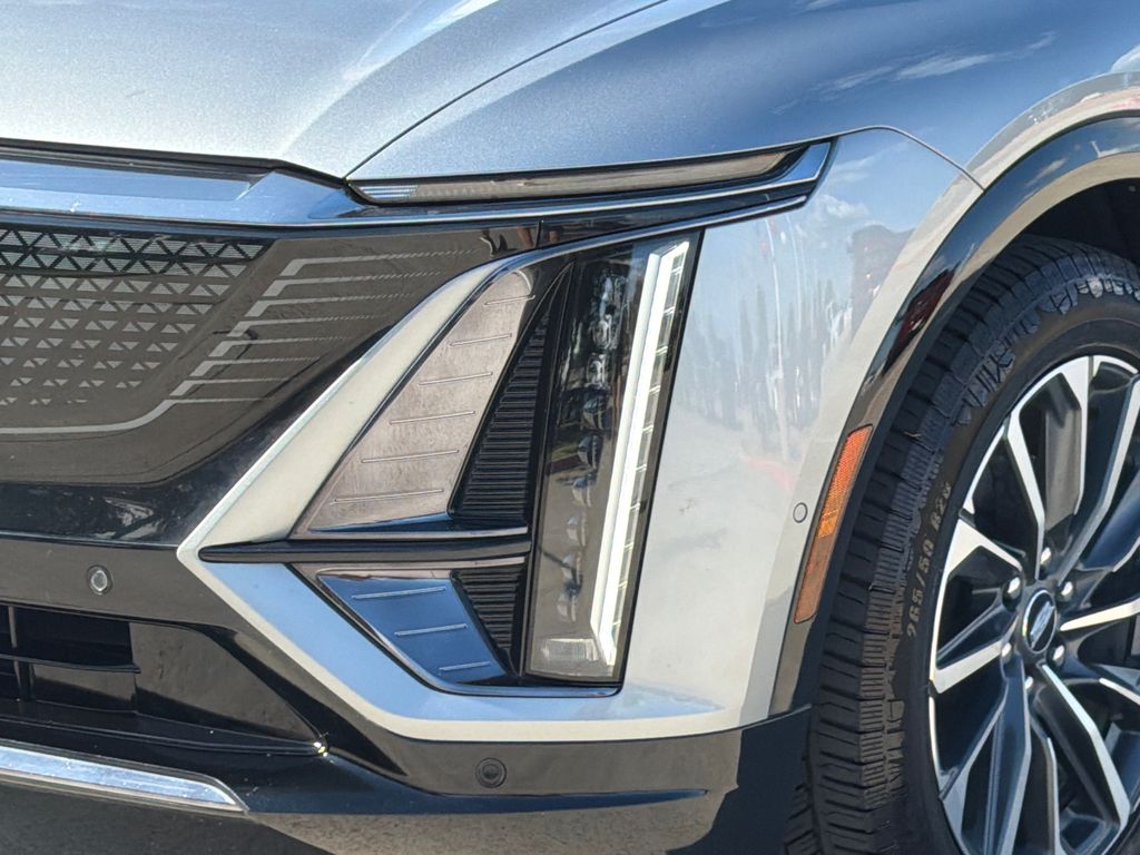 Used 2024 Cadillac LYRIQ SUV