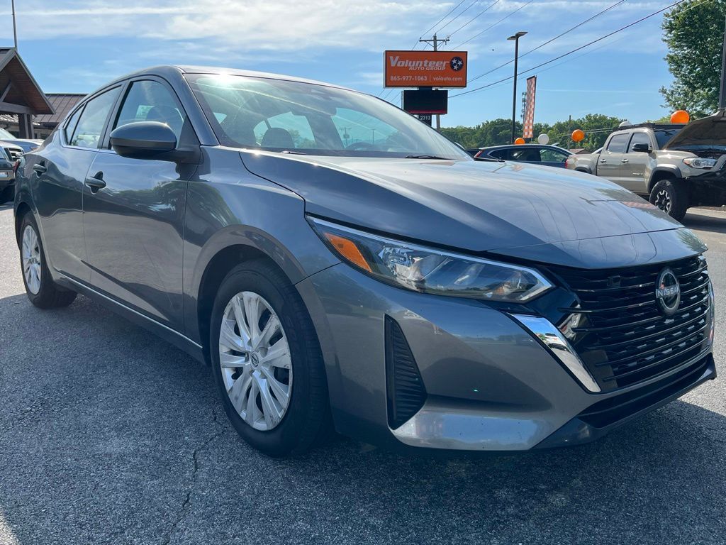 Gray (Gun Metallic) 2024 Nissan Sentra S FWD Sedan Front-Wheel Drive Continuously Variable Transmission