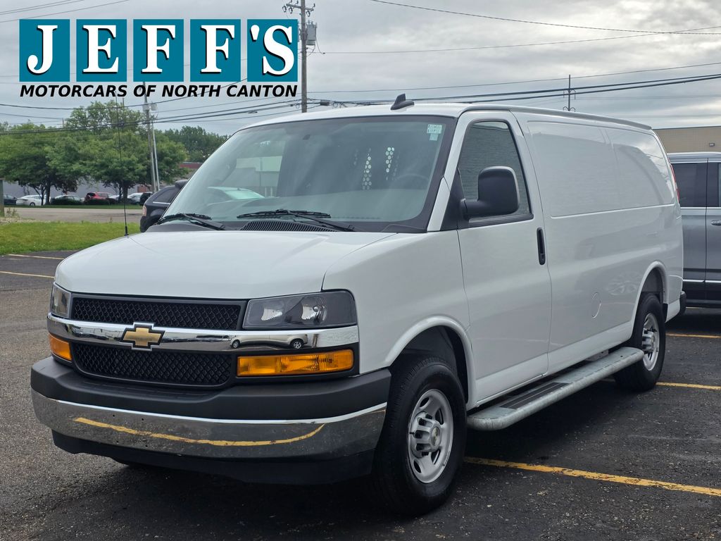 Summit White 2025 Chevrolet Express Cargo Van Rear-Wheel Drive 8-Speed Automatic Overdrive