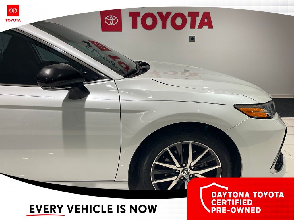 Used 2022 Toyota Camry Hybrid Sedan