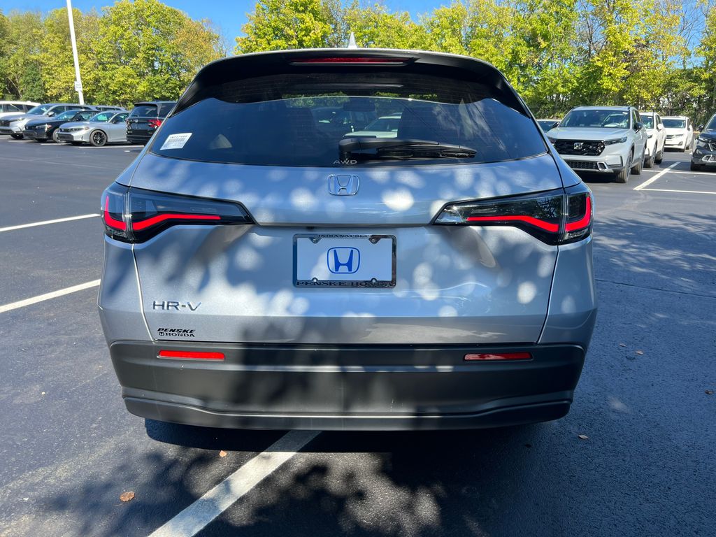 Thumbnail: 2026 Honda HR-V - 4