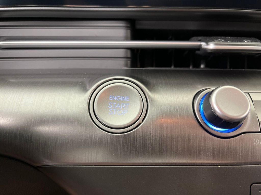 Thumbnail: 2025 Hyundai Kona - 30