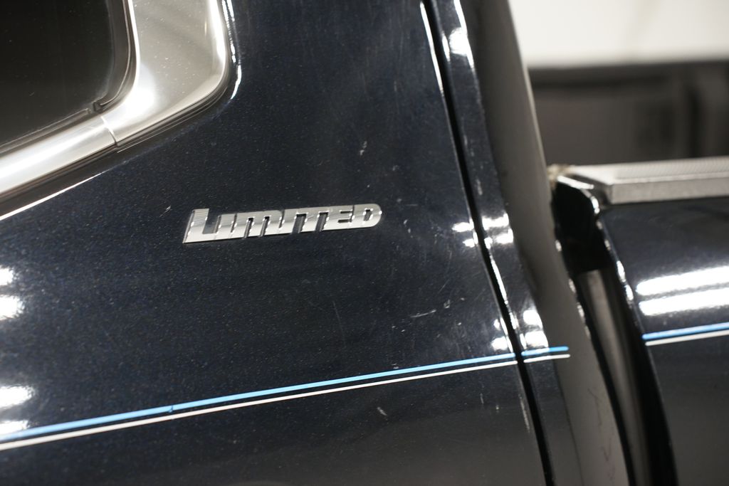 Thumbnail: 2023 Toyota Tundra - 11