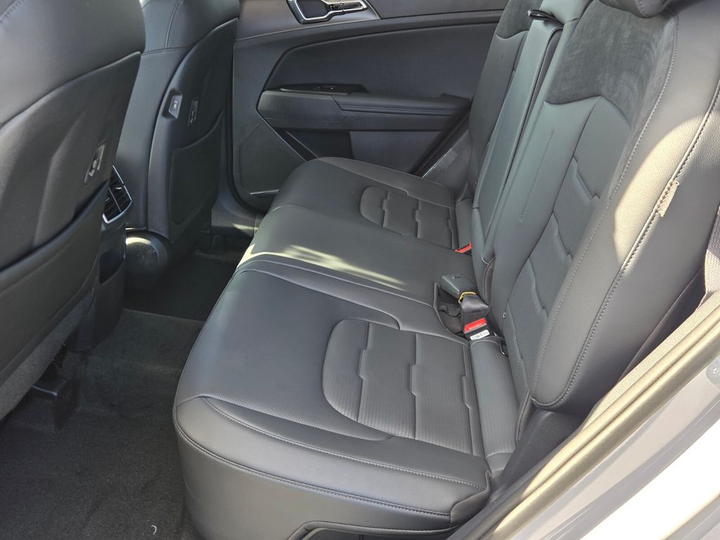 2027 Kia Sportage - $42,130