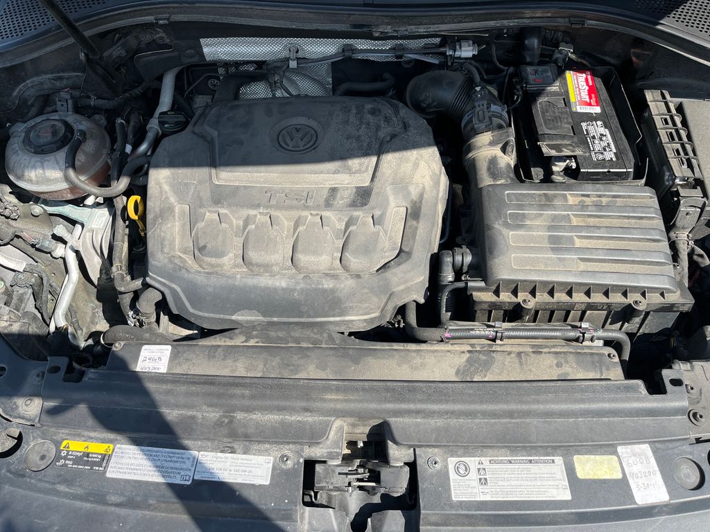 2018 Volkswagen Tiguan 2.0T SE photo