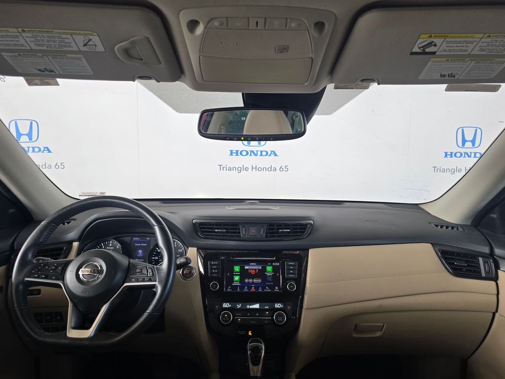 Thumbnail: 2018 Nissan Rogue - 8