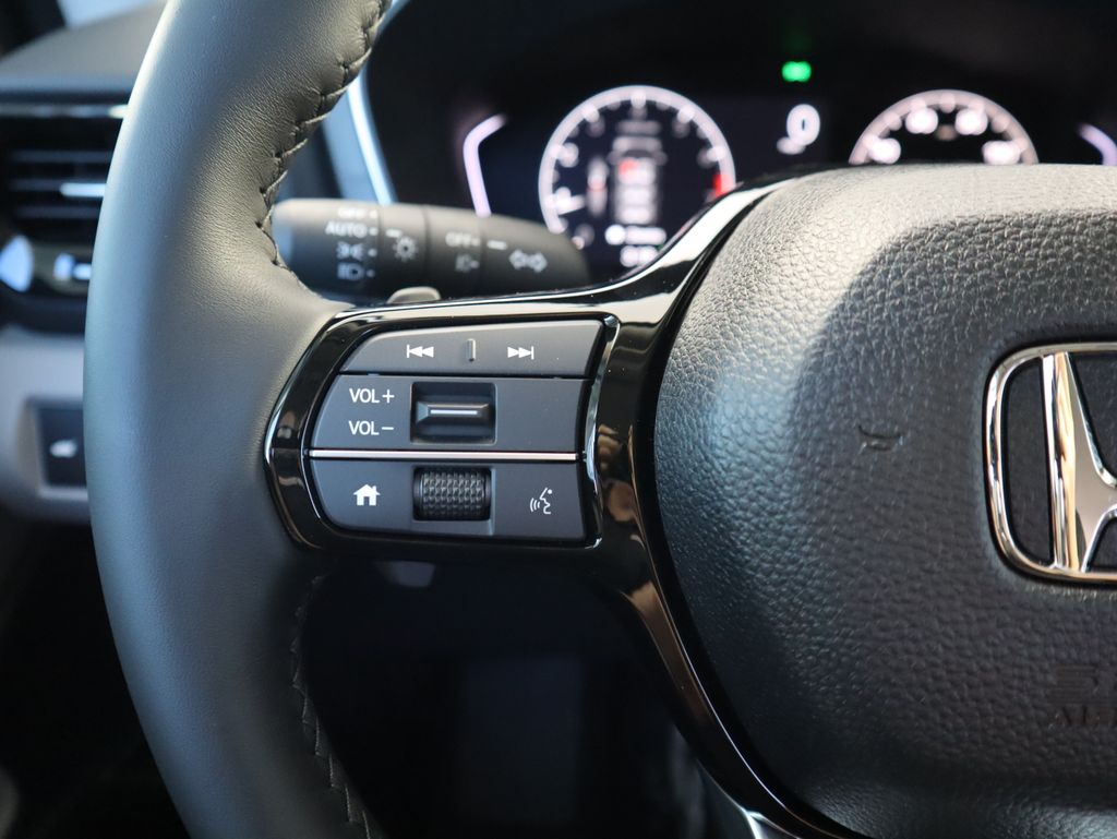 Thumbnail: 2025 Honda Pilot - 11