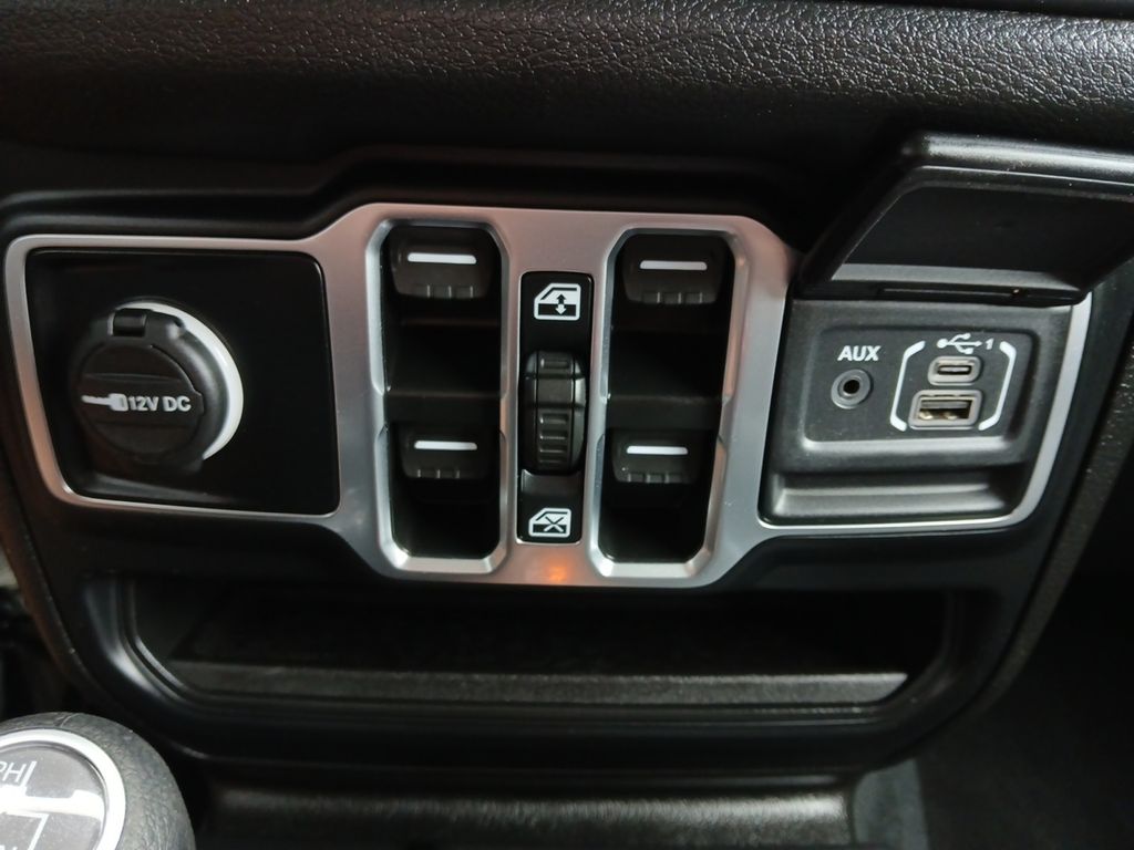 Used Car 2025 Jeep Gladiator  Nighthawk For Sale Under $40,000 In Austin, Texas